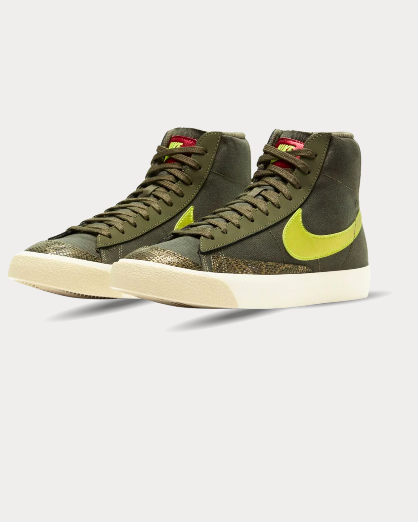 Nike - Blazer Mid ’77 leather Olive High Top Sneakers