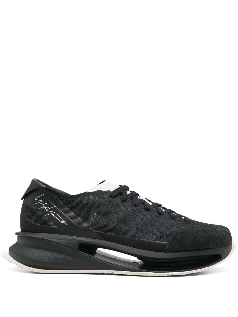 AMIRIClassic Low Sneakers 17