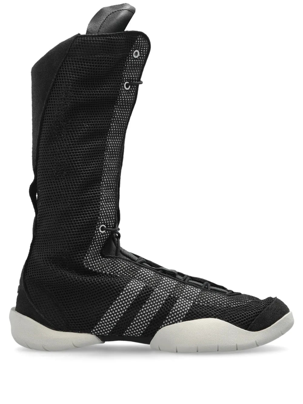 Sneakers 28