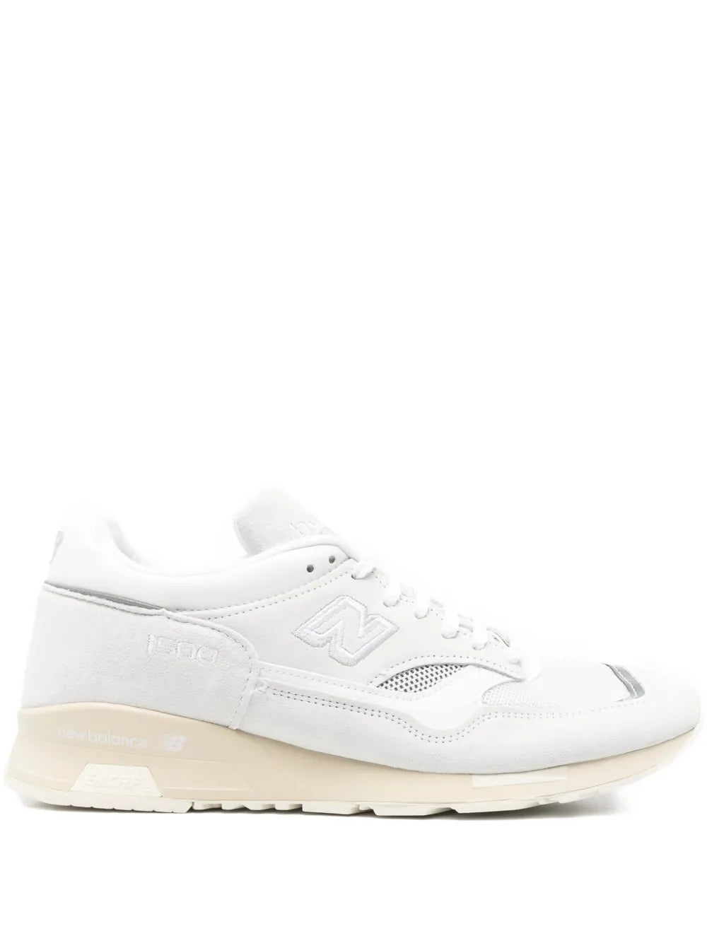 Sneakers 18
