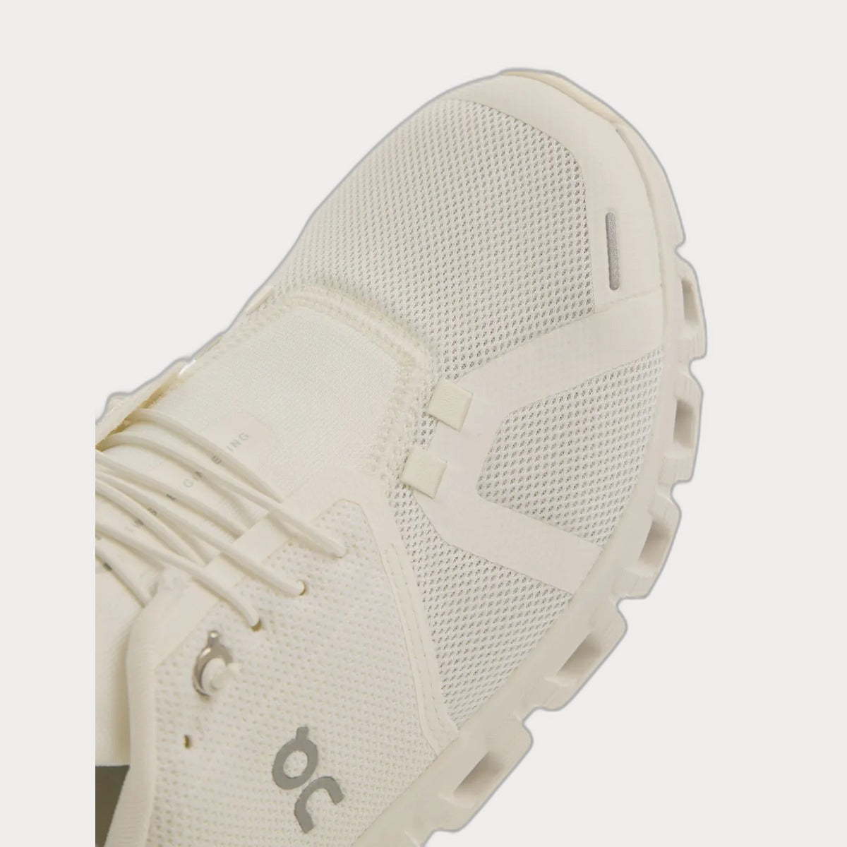Cloud Sneakers 5