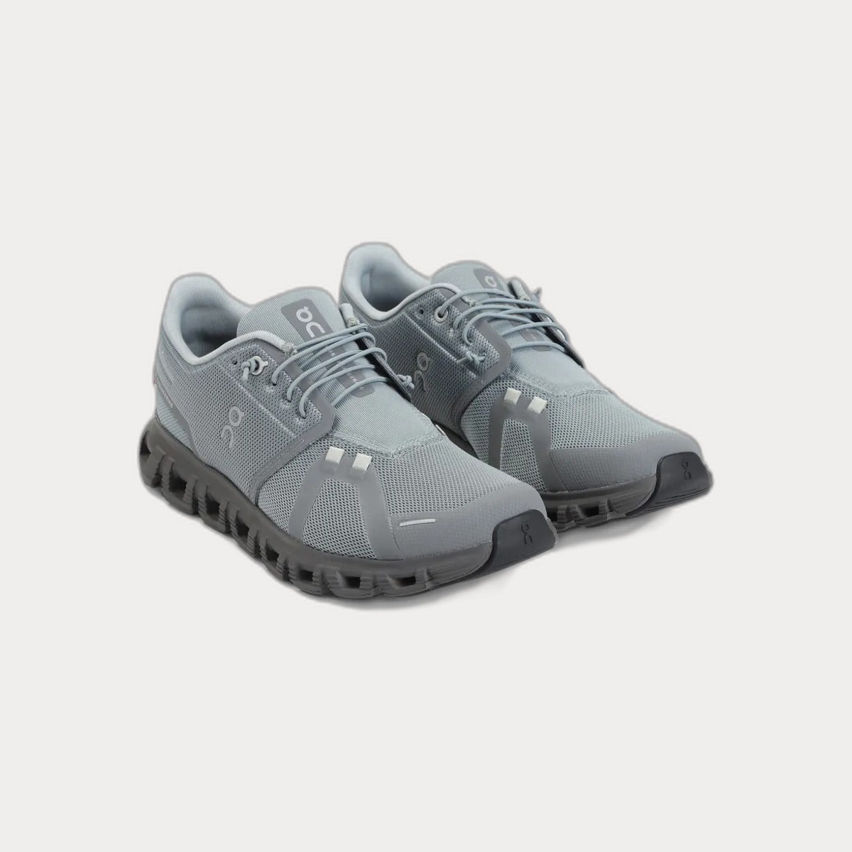 Cloud 6 Logo Sneakers