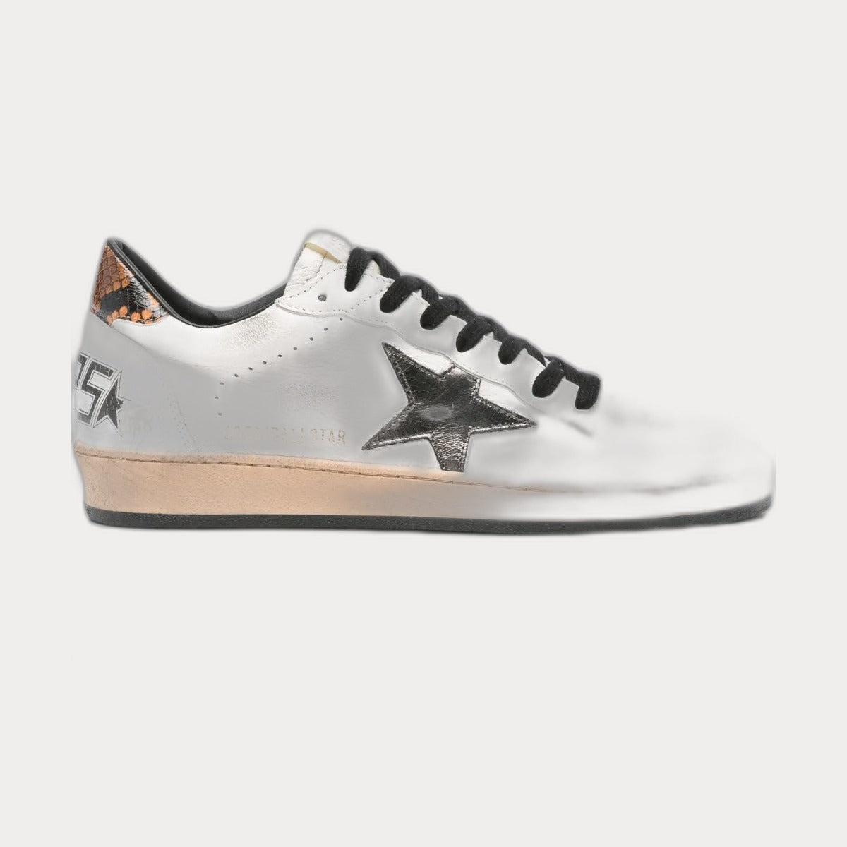 Sneakers 9