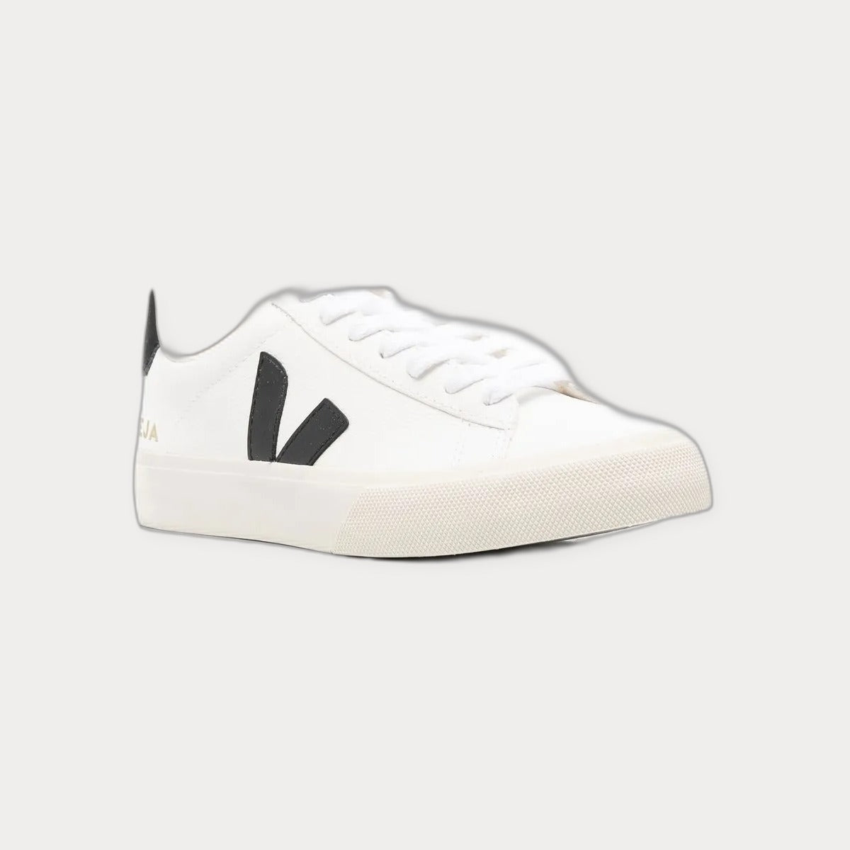VEJACampo Lace-Up Sneakers White