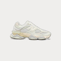 New Balance9060 Low-Top Sneakers Neutrals