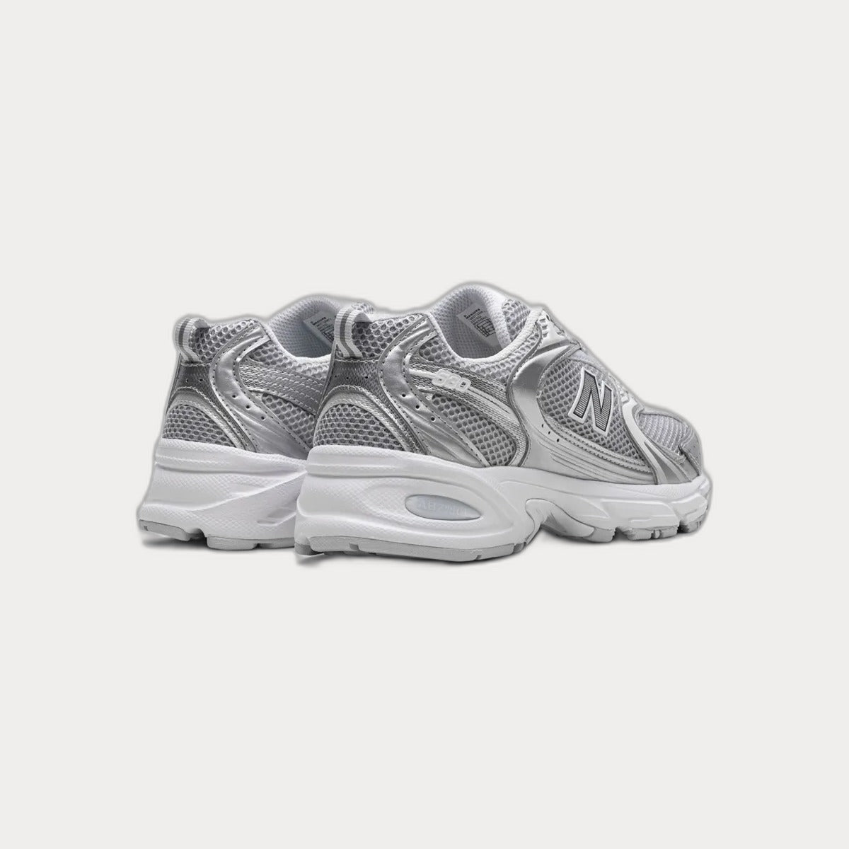New Balance530 Moonbeam/Silver Sneakers