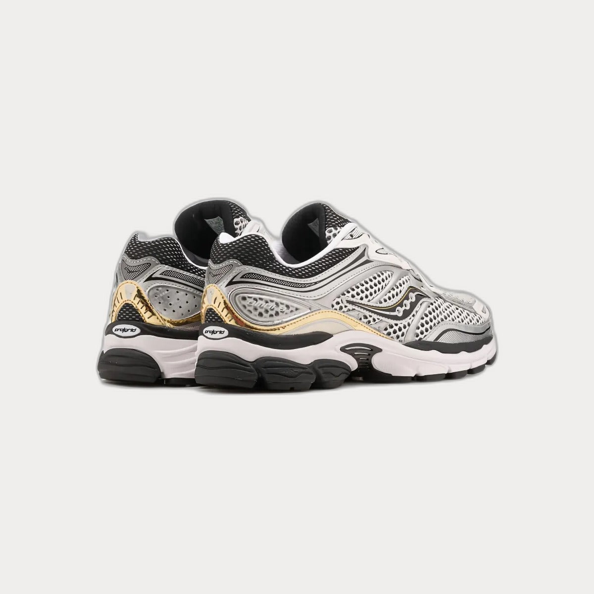 SauconyProgrid Omni Sneakers