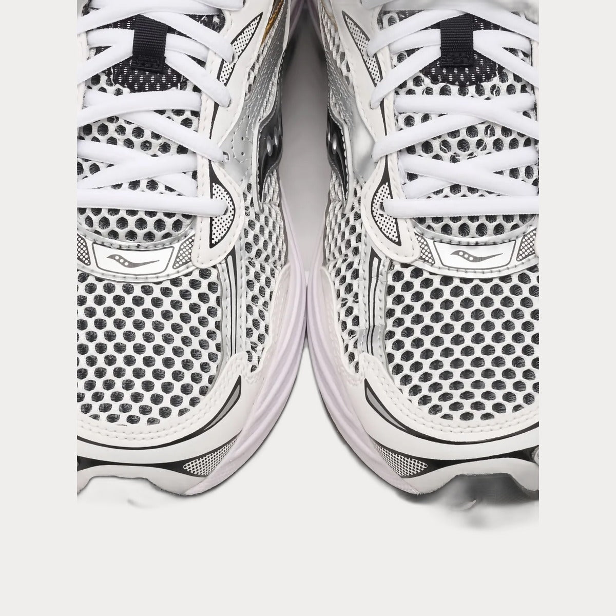 SauconyProgrid Omni Sneakers 8