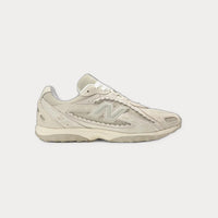 New Balance Textured Sneakers Neutrals