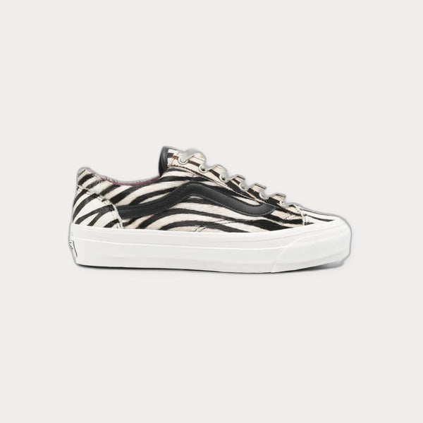 Vans Premium Old Skool 36 Zebra Sneakers Neutrals